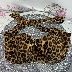 Smart & sexy swim top bikini top cheetah animal Leopard Print Women's Top